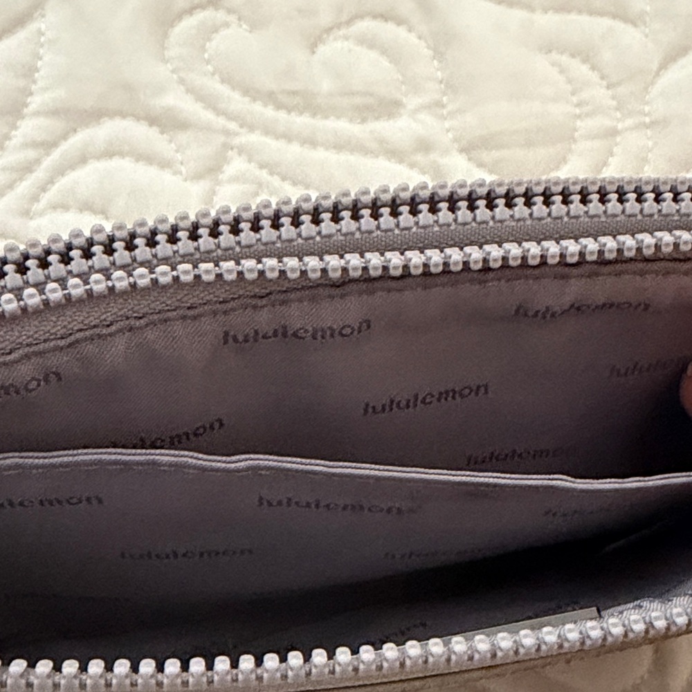 lululemon athletica Light Gray Wristlet - Picture 6 of 7